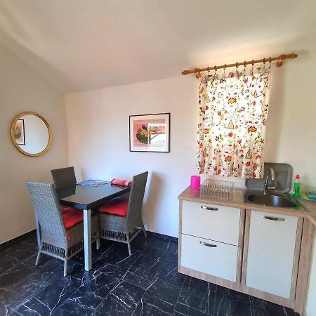 ヴェラ・ルカCasa Naranja Croatiaアパートメント エクステリア 写真