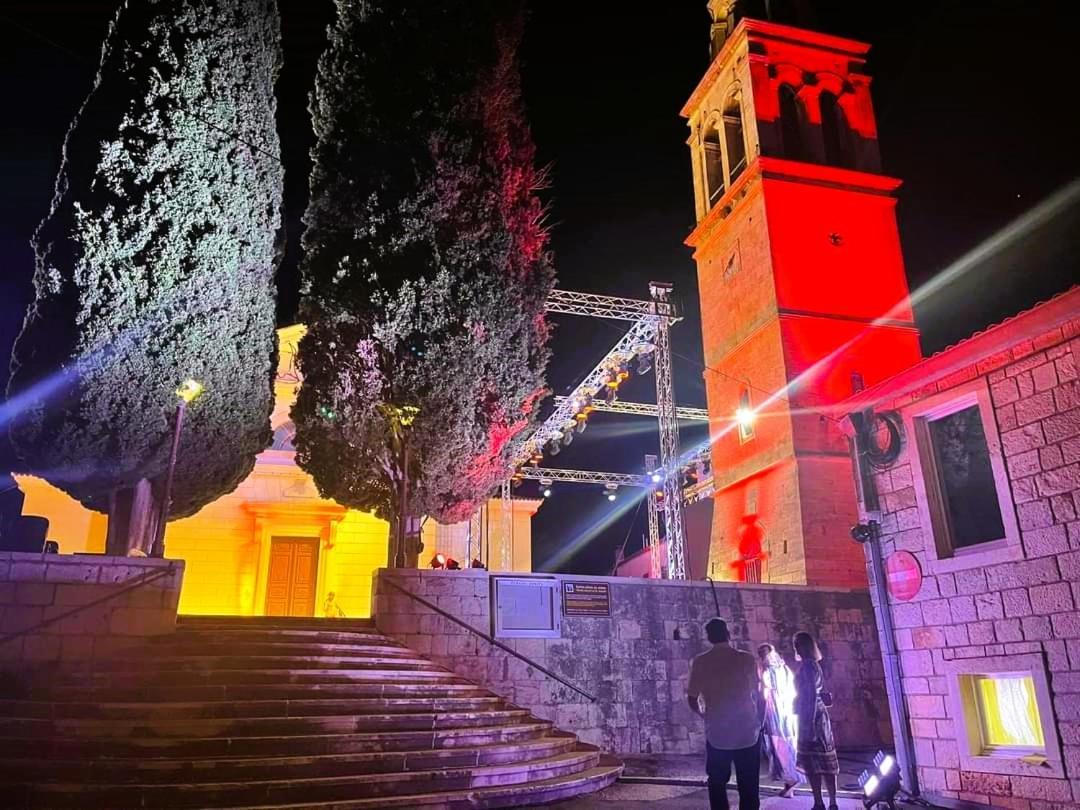 ヴェラ・ルカCasa Naranja Croatiaアパートメント エクステリア 写真
